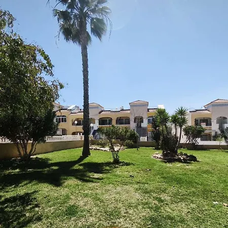 Сasa de vacaciones Casa Claro Maison Familiale 4 Confort, Jacuzzi Privé, Piscine Commune, Quartier Résidentiel Balcones