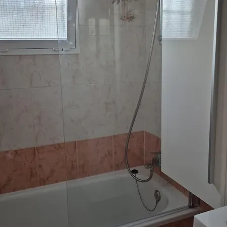 Сasa de vacaciones Casa Claro Maison Familiale 4 Confort, Jacuzzi Privé, Piscine Commune, Quartier Résidentiel Balcones