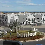 Casa Claro Maison Familiale 4 Confort, Jacuzzi Prive, Piscine Commune, Quartier Residentiel Balcones Vakantiehuis Torrevieja