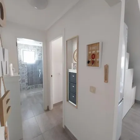 Casa Claro Maison Familiale 4 Confort, Jacuzzi Prive, Piscine Commune, Quartier Residentiel Balcones Holiday home Torrevieja