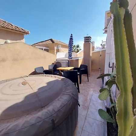 بيت للعطل Casa Claro Maison Familiale 4 Confort, Jacuzzi Prive, Piscine Commune, Quartier Residentiel Balcones *
